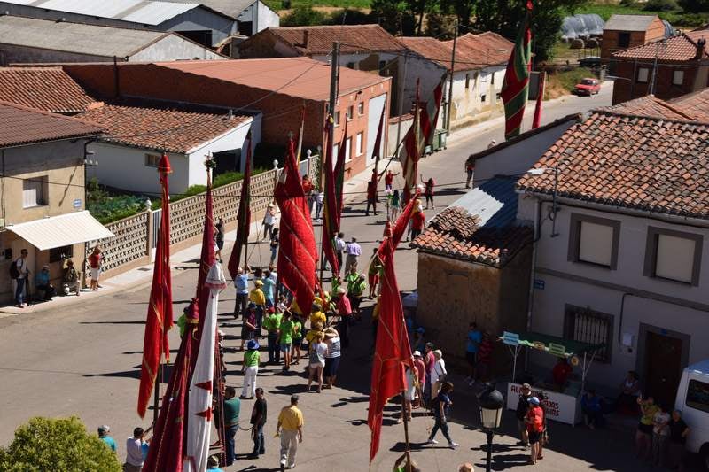 I Encuentro de Pendones en Poza de la Vega (Palencia)