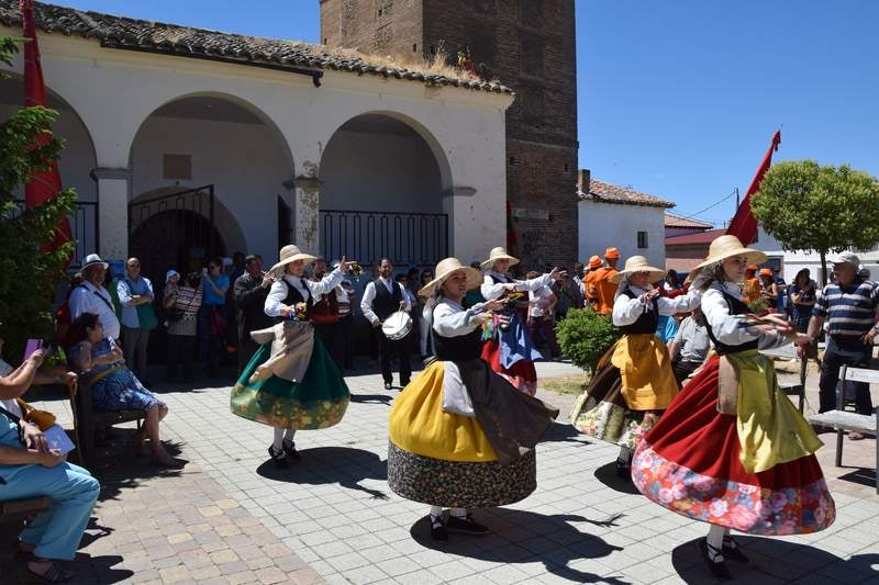 I Encuentro de Pendones en Poza de la Vega (Palencia)