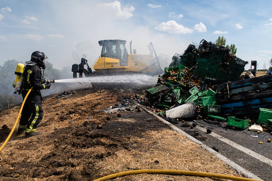 Incendio de un camión en la provincia de León