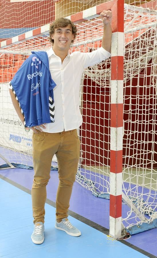 El Recoletas Atlético Valladolid presenta a Víctor Rodríguez