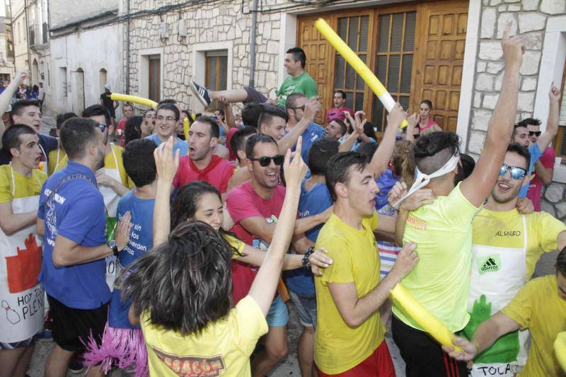 Fotos 1. Chupinazo y desfile de peñas en Campaspero