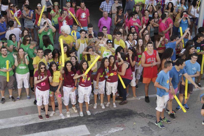Fotos 1. Chupinazo y desfile de peñas en Campaspero