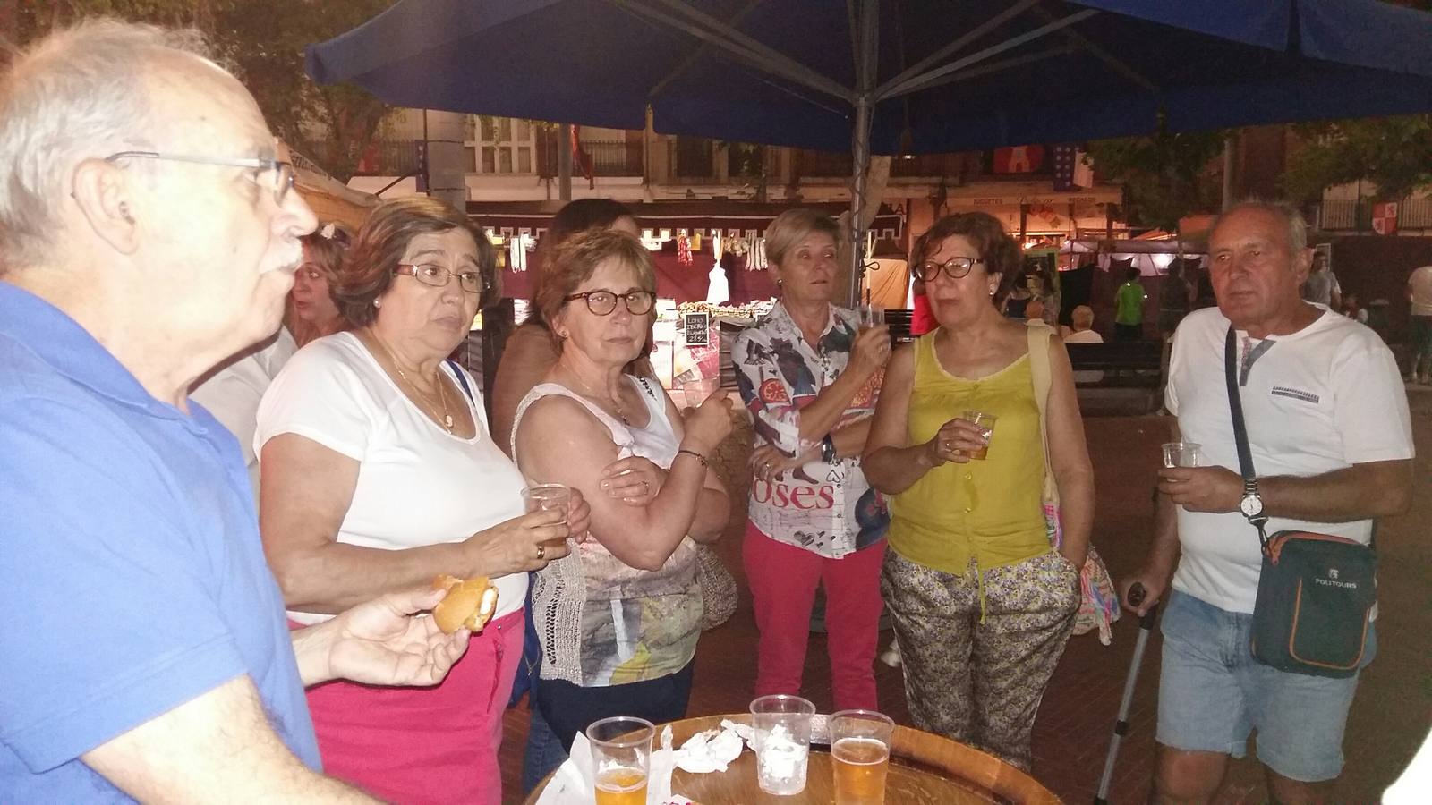 Medina del Campo, abarrotada durante la noche del viernes en la Feria Renacentista
