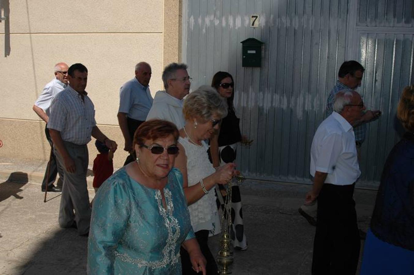 Procesión en honor a la Virgen de la Esperanza en las fiestas de Gomecello