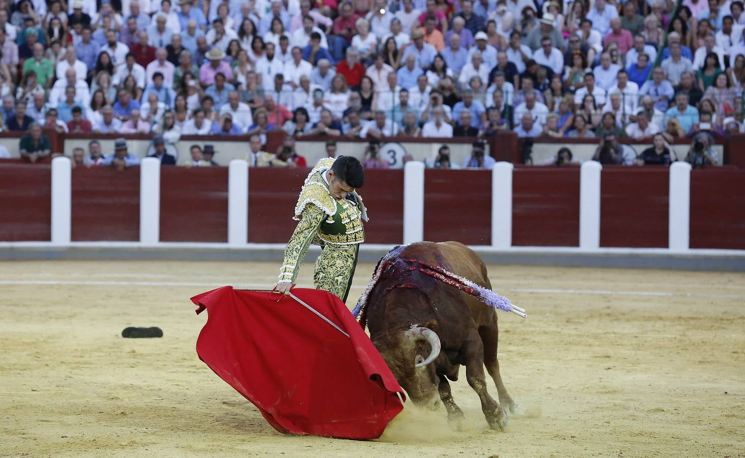 Apoteosis torera por Víctor Barrio (2/2)