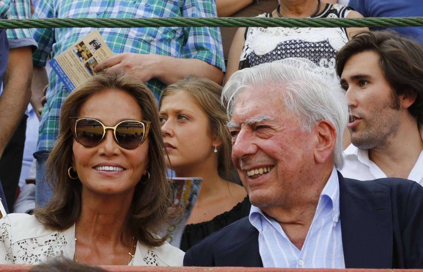 Isabel Preysler y el Nobel de Literatura Vargas Llosa.