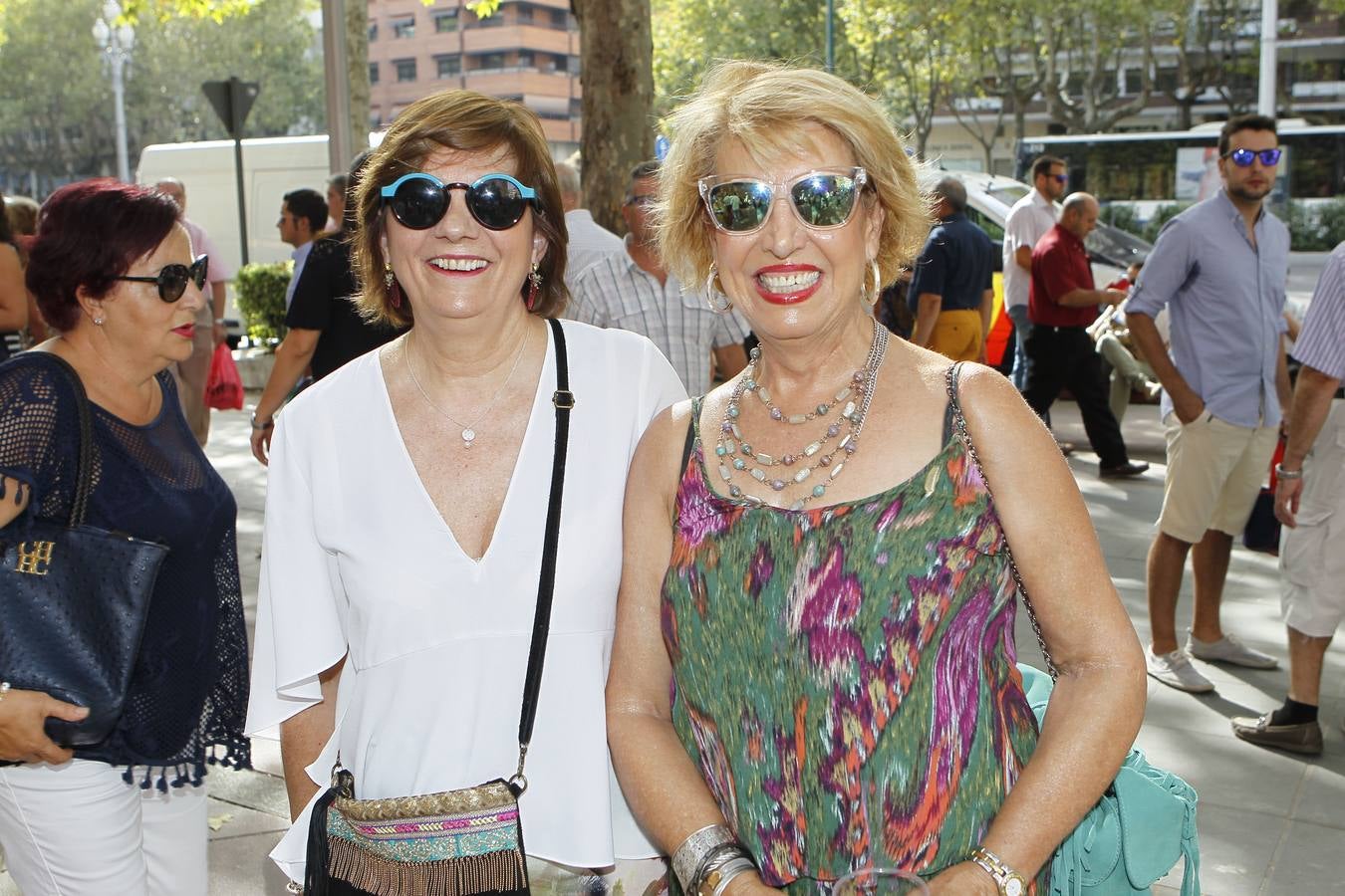 Victoria Arribas y Teresa González.