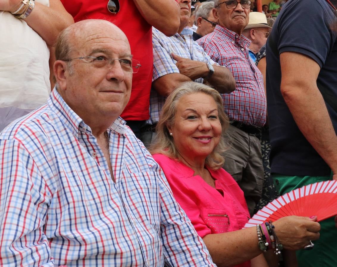 LLeno hasta la bandera en la corrida homenaje a Víctor Barrio