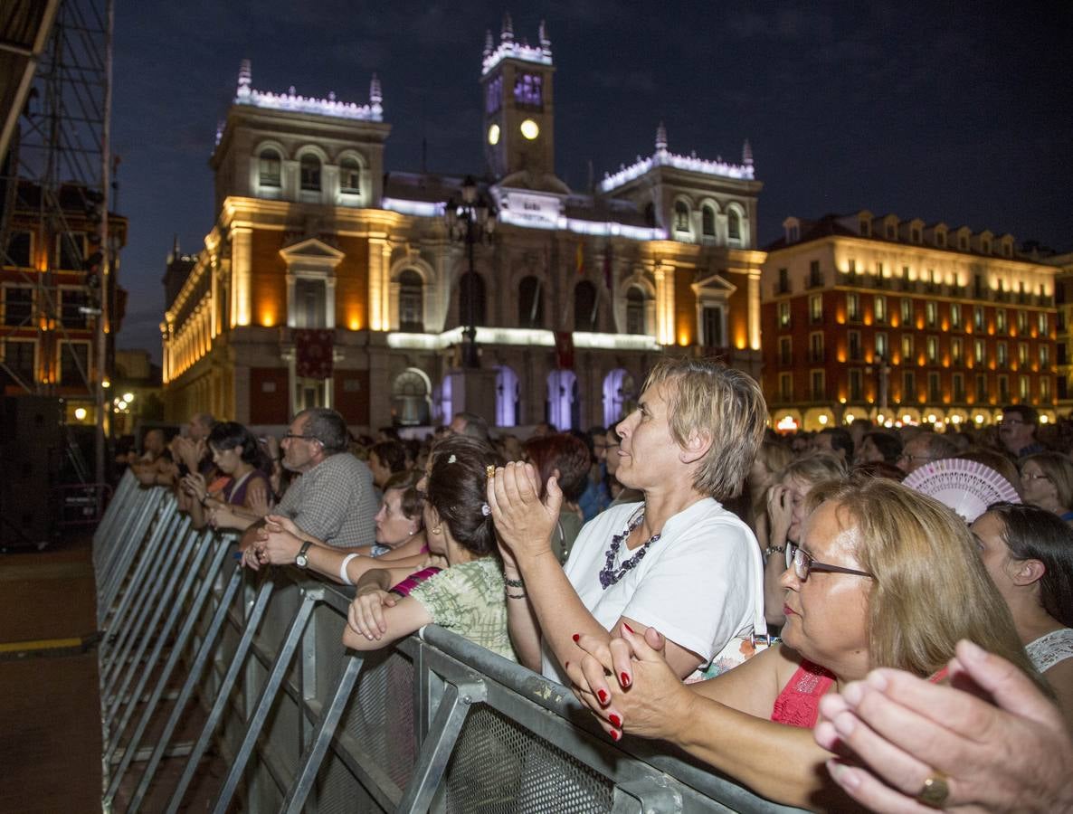 Conciertos de Helena Bianco y Los Sírex en la Plaza Mayor de Valladolid