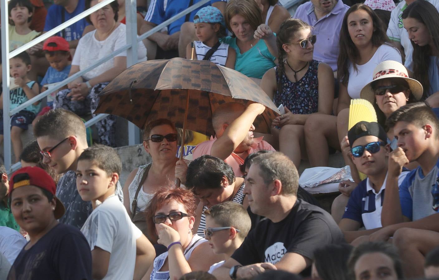 Los camareros de Segovia celebran su fiesta