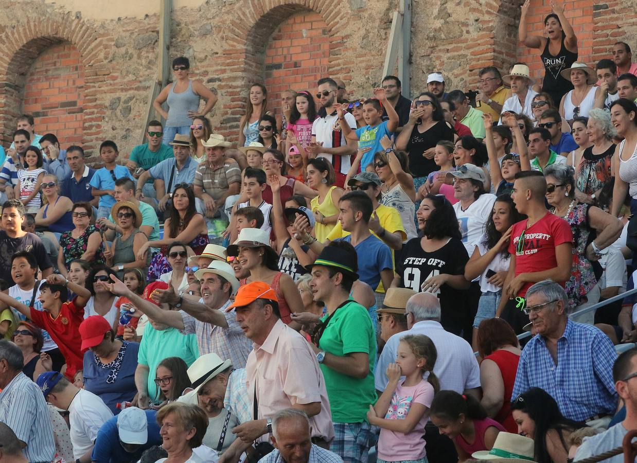 Los camareros de Segovia celebran su fiesta