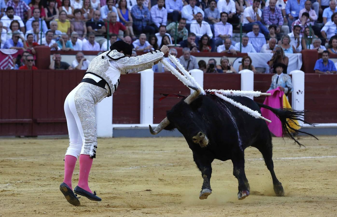 Corrida de toros en Valladolid con Morante de la Puebla, Sebastián Castella y López Simón