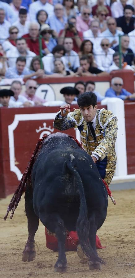 Corrida de toros en Valladolid con Morante de la Puebla, Sebastián Castella y López Simón