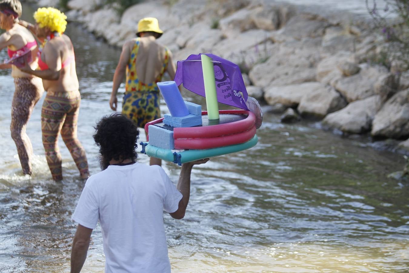 Descenso de embarcaciones por el Esgueva