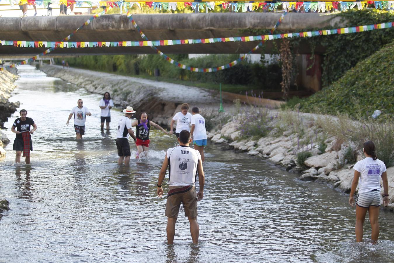 Descenso de embarcaciones por el Esgueva
