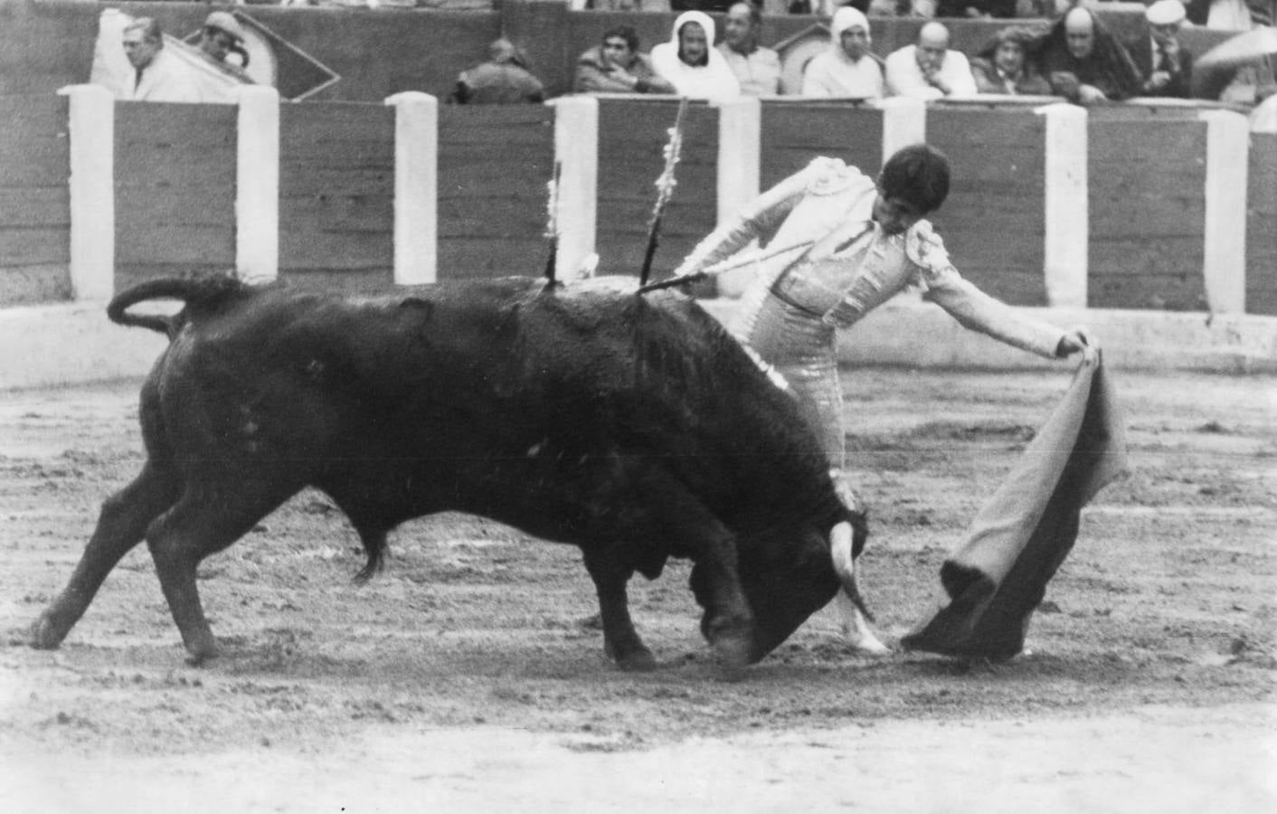1976 El torero en la plaza de toros de Valladolid.