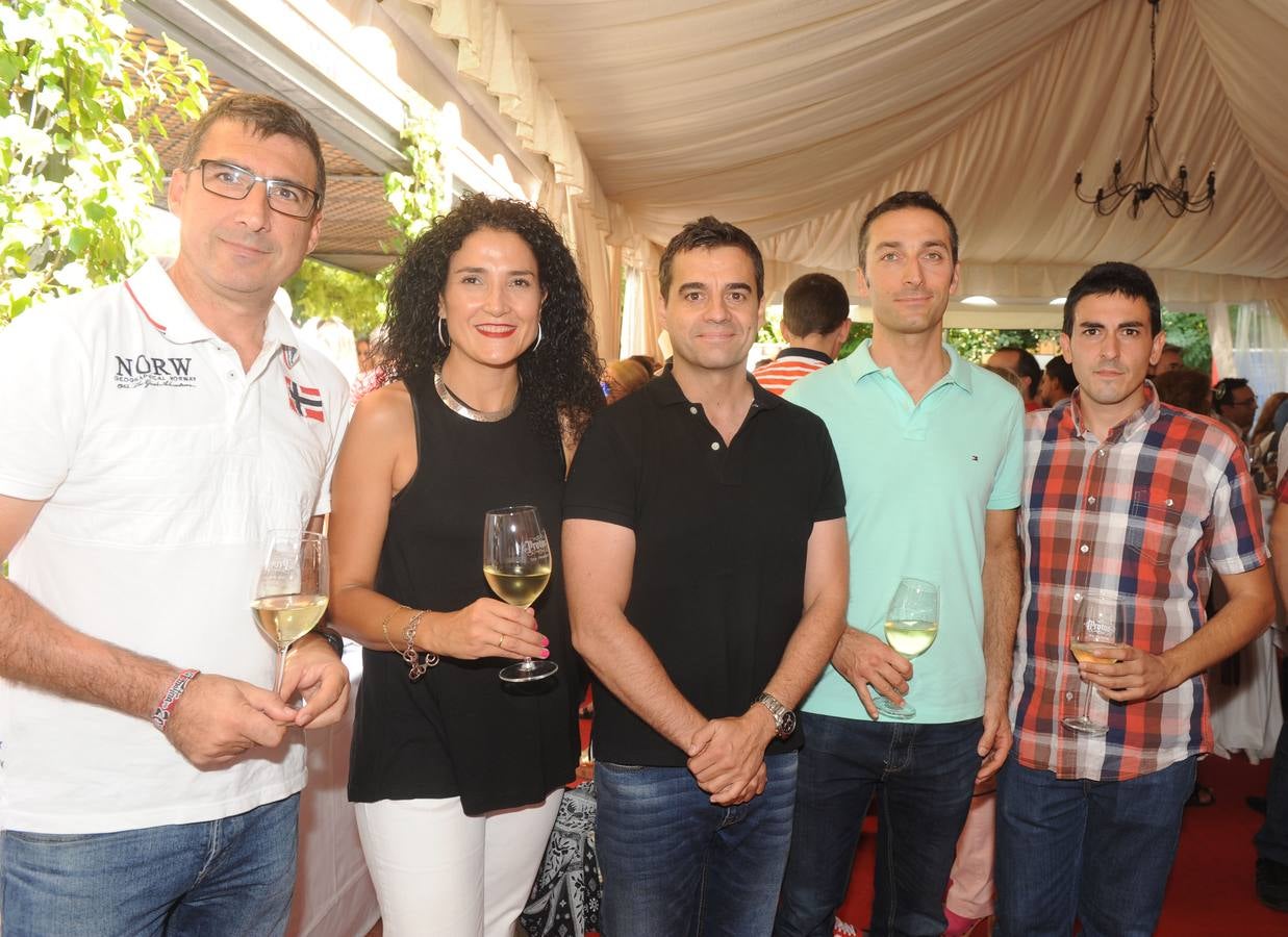 Última jornada de la caseta de El Norte en las fiestas de 2016 (2/2)