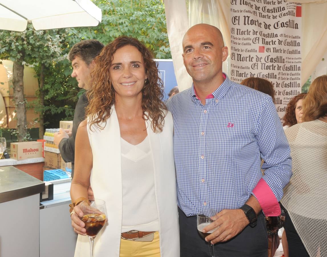 Ana de Domingo y Rafael del Pino, de Fisiosalud Castilla y León. 