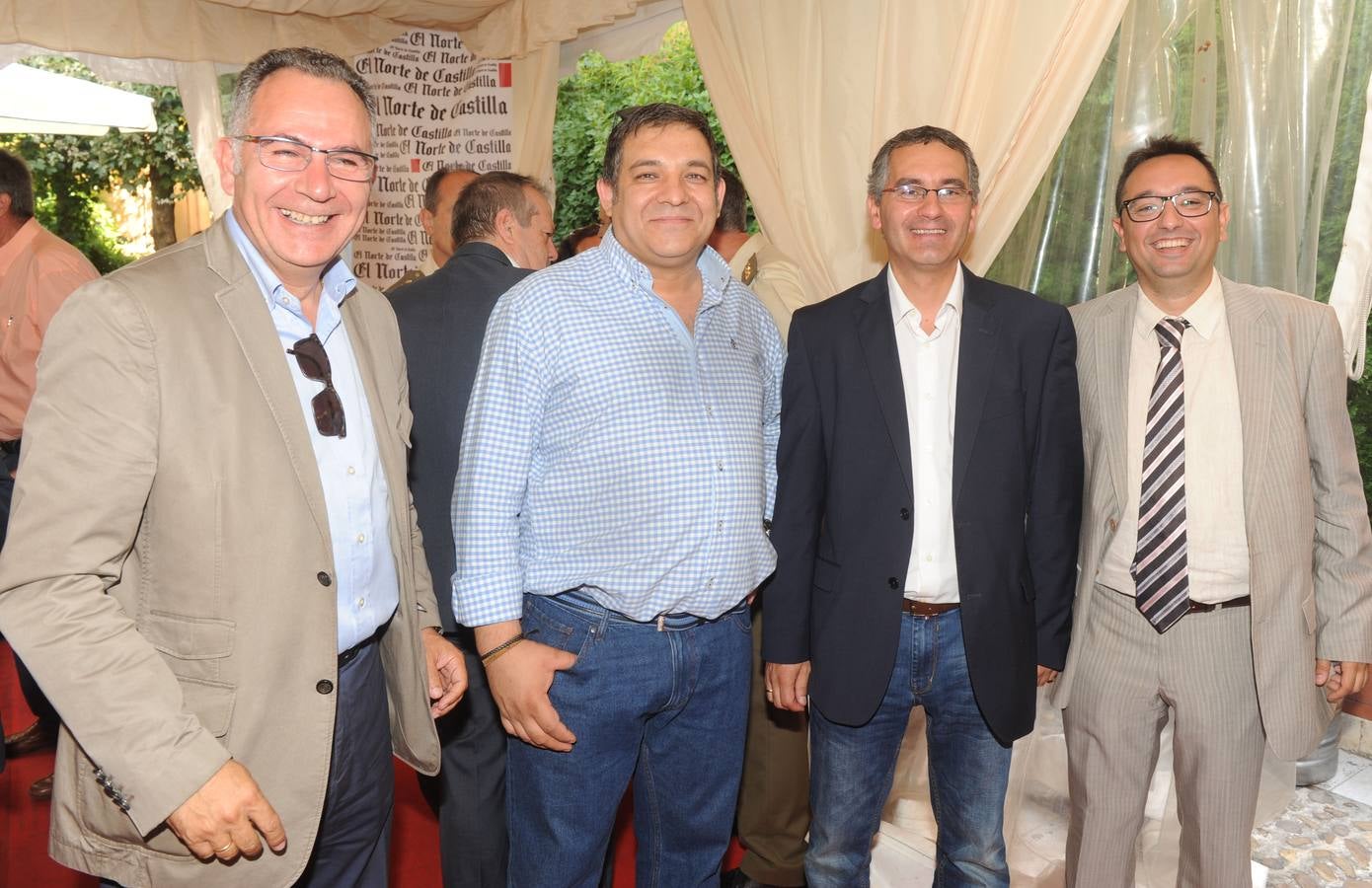 Última jornada de la caseta de El Norte en las fiestas de 2016 (2/2)