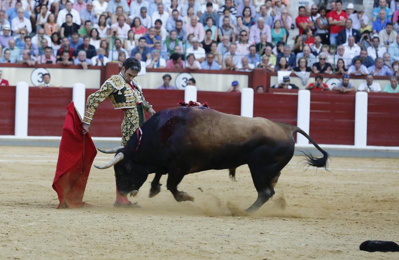 Corrida de Toros de José Tomás y José María Manzanares en Valladolid (2/2)