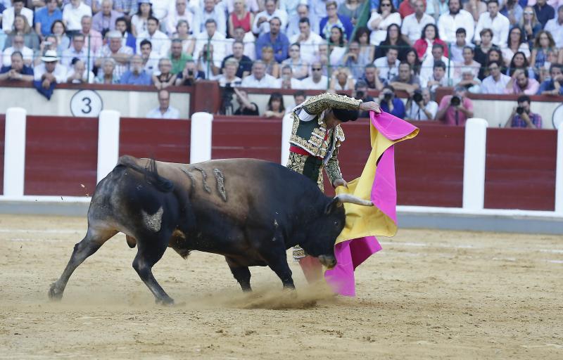 Corrida de Toros de José Tomás y José María Manzanares en Valladolid (2/2)