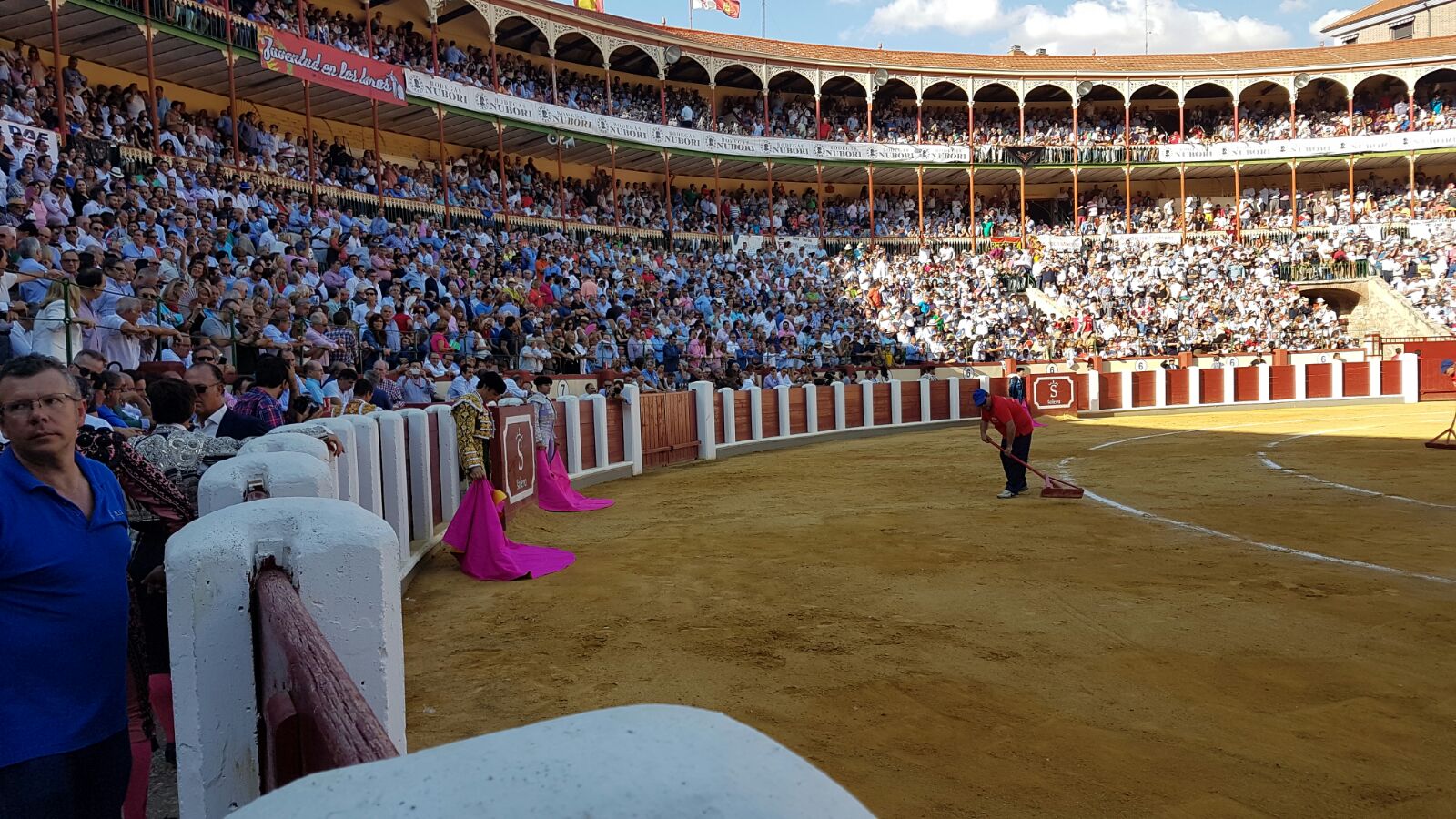 Corrida de Toros de José Tomás y José María Manzanares en Valladolid (1/2)