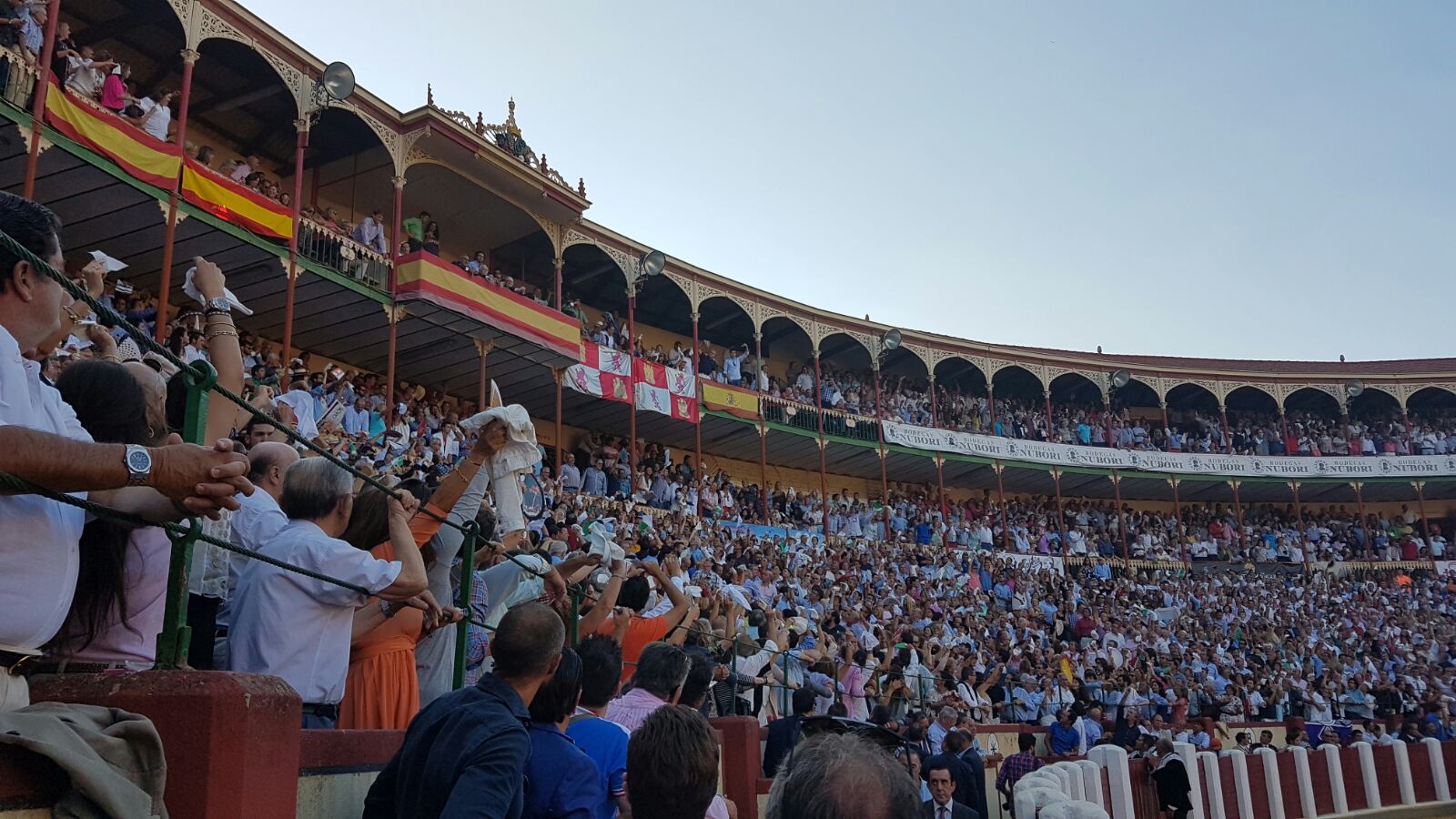 Corrida de Toros de José Tomás y José María Manzanares en Valladolid (1/2)