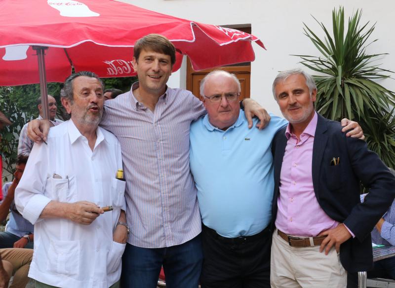 José Luis Blanco, director general de Taurodelta, Carlos Suárez, presidente del Real Valladolid, Luis Uranga y Ricardo Nieto.. 