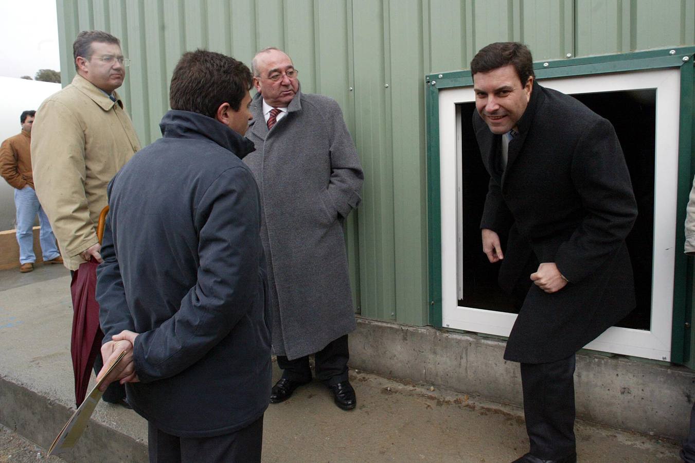 27.12.05 Carlos Fernández Carriedo, consejero de Medio Ambiente, en la inauguración de las obras de modernización del Centro de Tratamiento de Residuos de Soria en Golmayo.