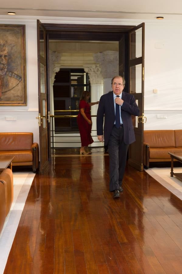 Toma de posesión de los nuevos cargos de la Junta de Castilla y León tras la dimisión de Rosa Valdeón