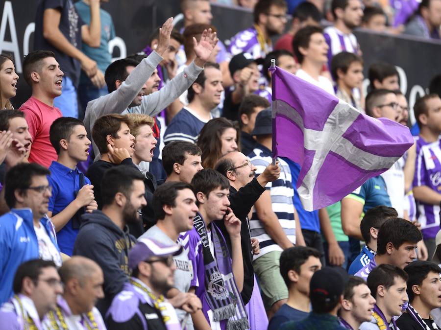 Partido del Real Valladolid contra el UCAM Murcia