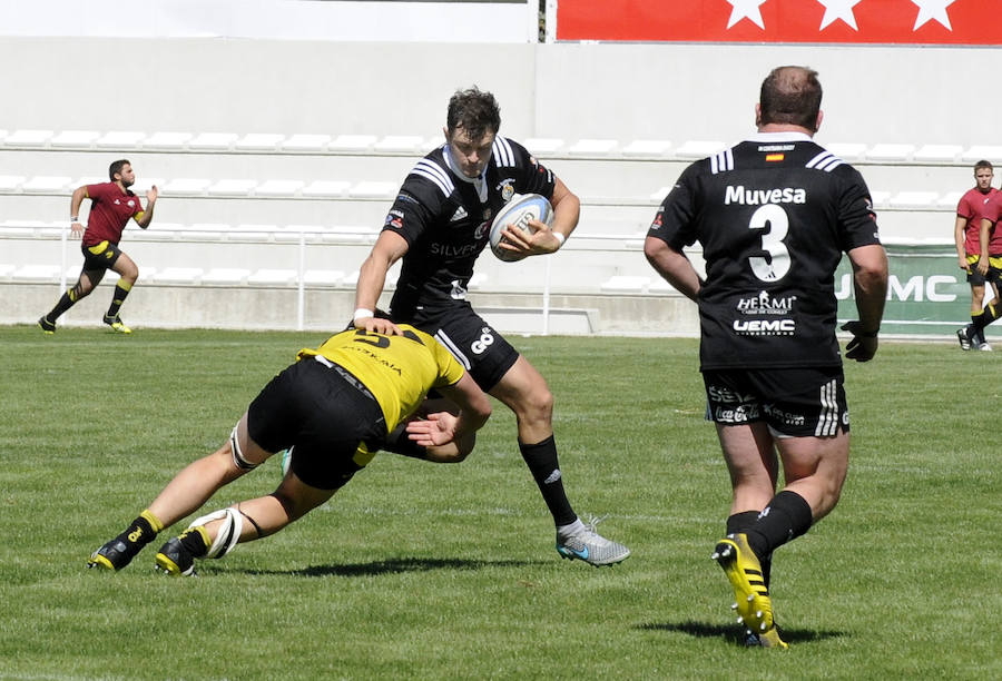 Partido de El Salvador contra el Getxo en los campos de Pepe Rojo