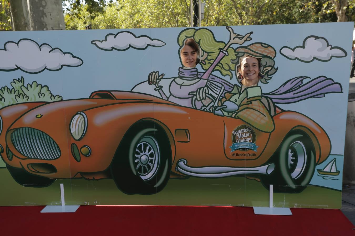 Photocall de la cuarta edición del Valladolid Motor Vintage (1/3)