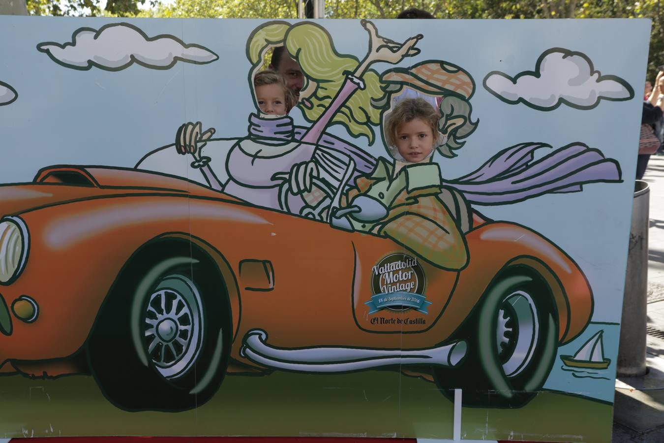 Photocall de la cuarta edición del Valladolid Motor Vintage (1/3)