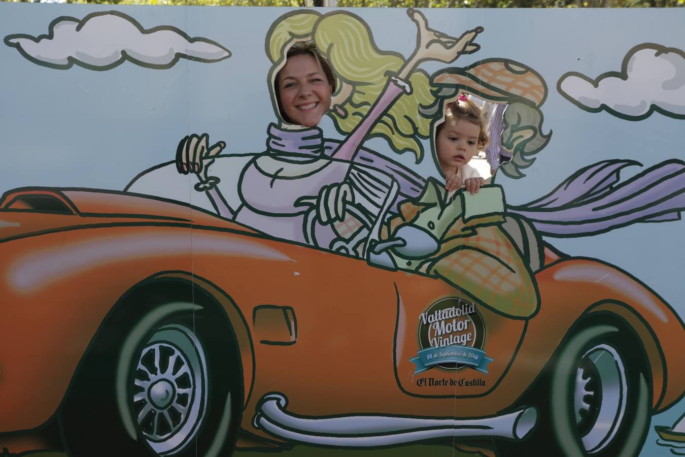 Photocall de la cuarta edición del Valladolid Motor Vintage (2/3)