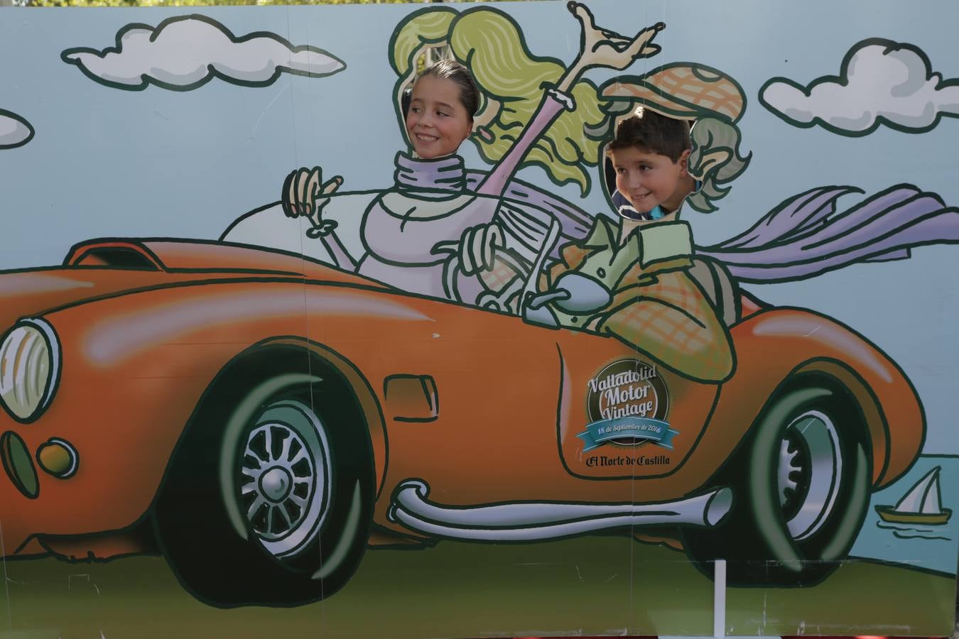 Photocall de la cuarta edición del Valladolid Motor Vintage (2/3)
