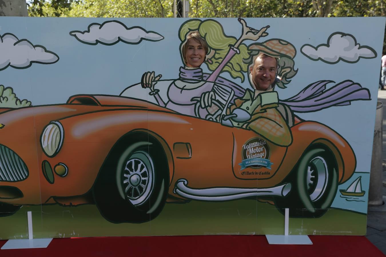 Photocall de la cuarta edición del Valladolid Motor Vintage (2/3)