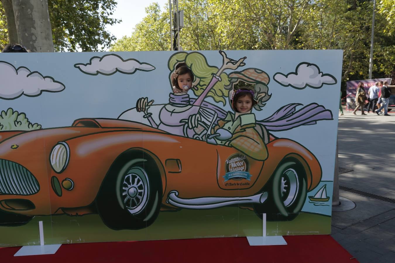 Photocall de la cuarta edición del Valladolid Motor Vintage (3/3)