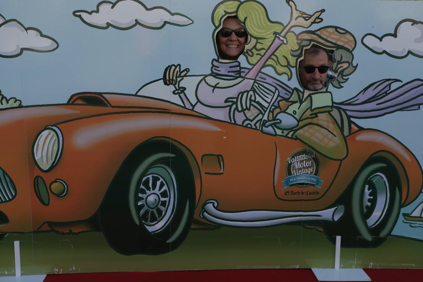 Photocall de la cuarta edición del Valladolid Motor Vintage (3/3)