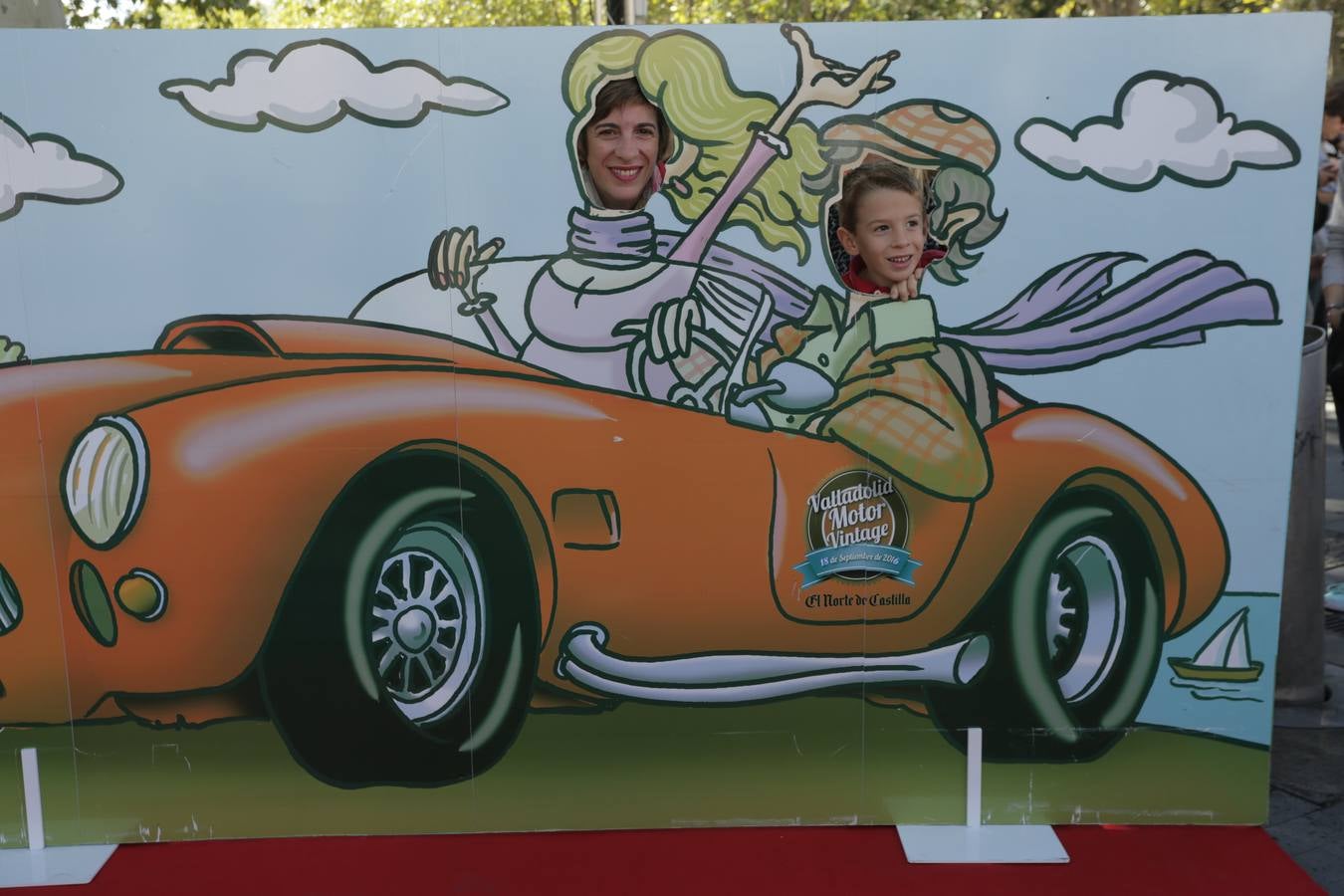 Photocall de la cuarta edición del Valladolid Motor Vintage (3/3)