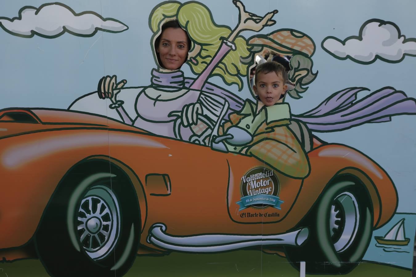 Photocall de la cuarta edición del Valladolid Motor Vintage (3/3)