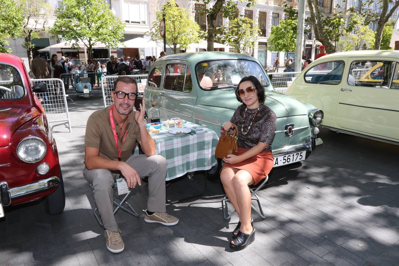 Público en la cuarta edición del Valladolid Motor Vintage (1/3)