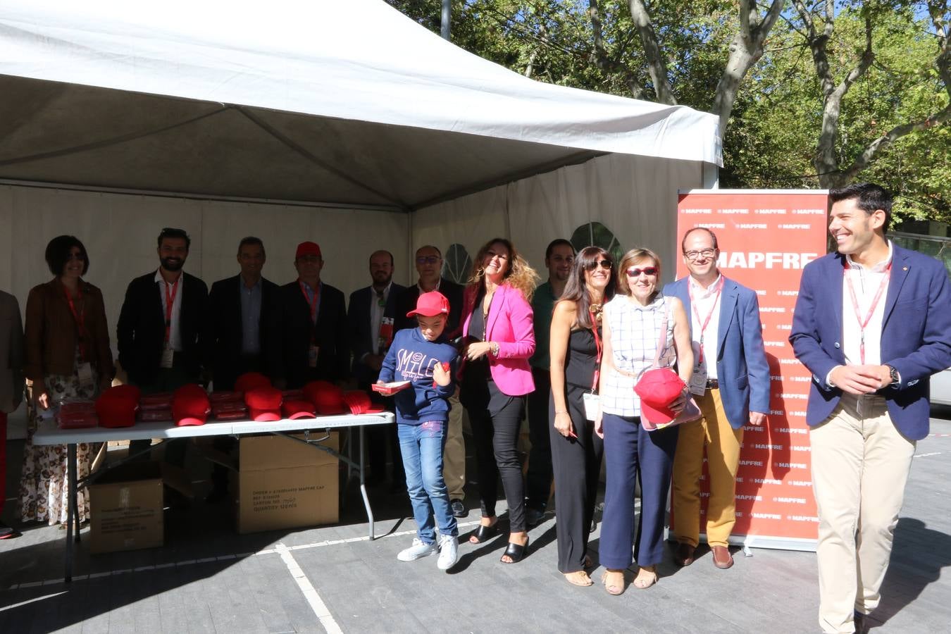 Público en la cuarta edición del Valladolid Motor Vintage (2/3)