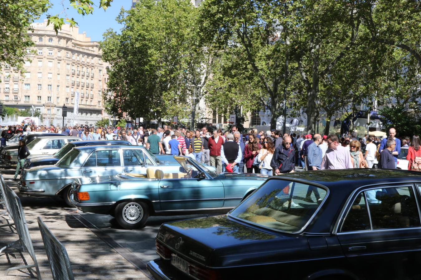 Público en la cuarta edición del Valladolid Motor Vintage (3/3)