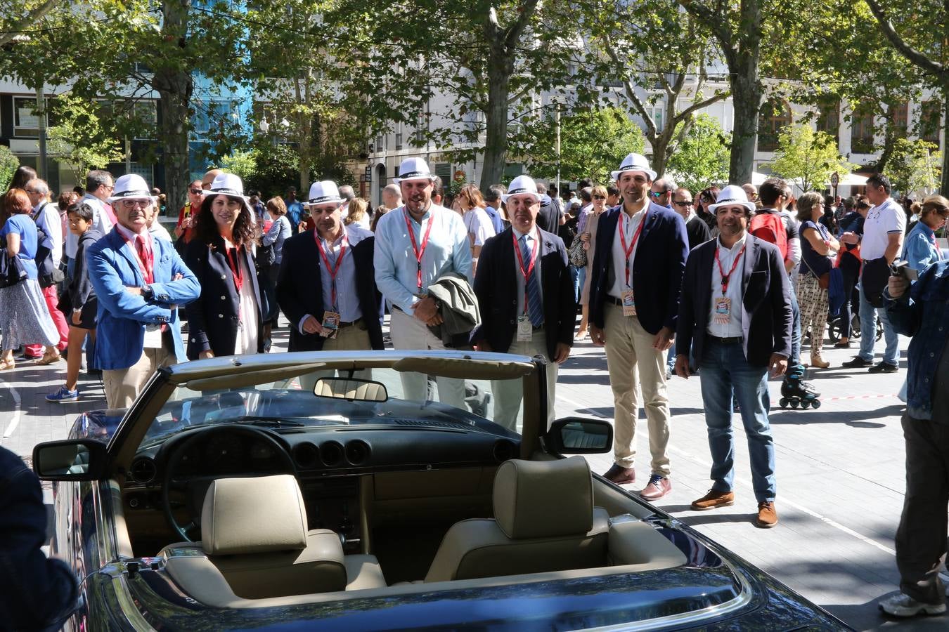 Público en la cuarta edición del Valladolid Motor Vintage (3/3)