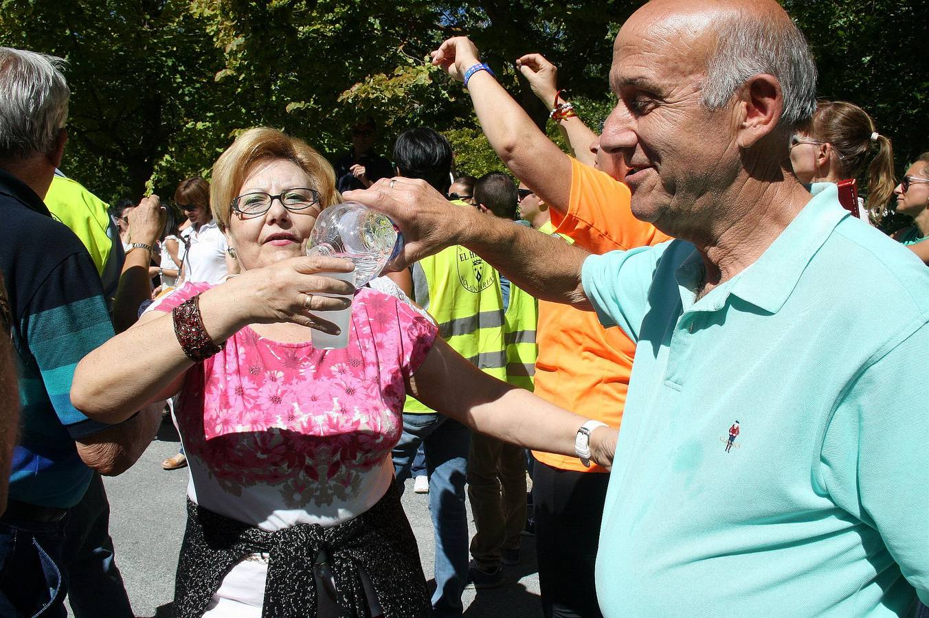 Miles de romeros se reúnen en El Henar para festejar a la Virgen en su día grande