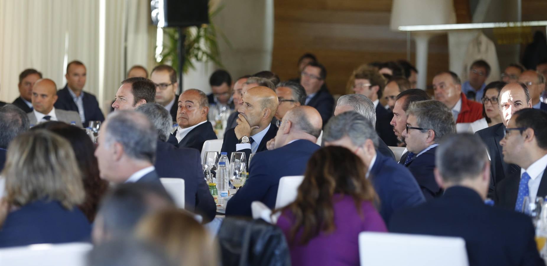 El exministro Manuel Pimentel en el Foro Económico de El Norte de Castilla