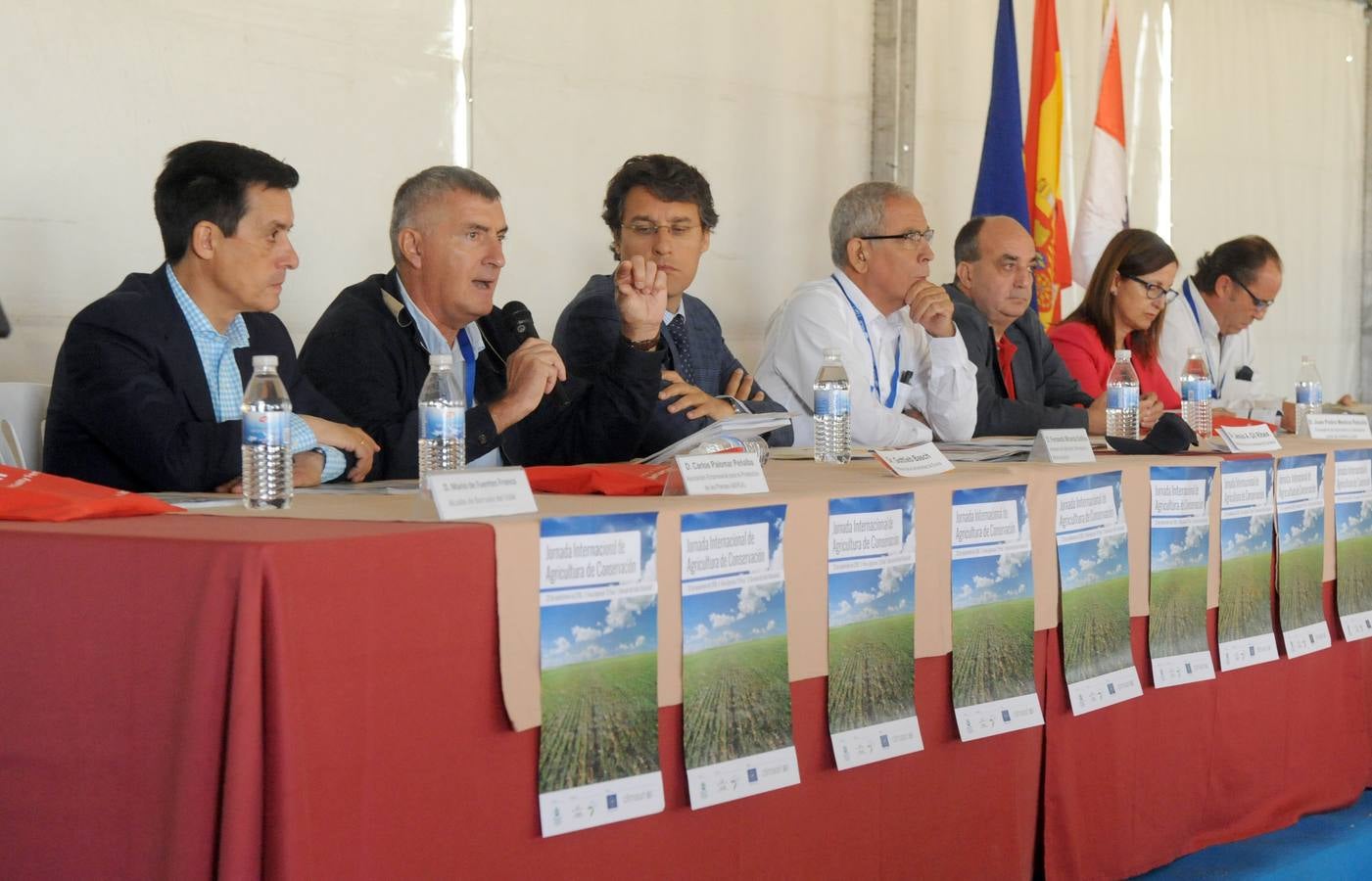 Barruelo del Valle acoge la I Jornada Internacional de Agricultura de Conservación