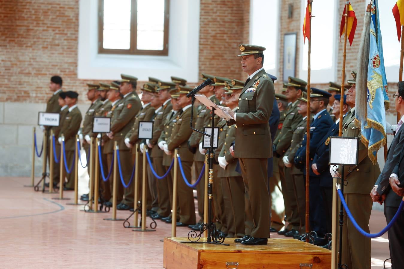 Inicio del curso en la Academia de Caballería de Valladolid