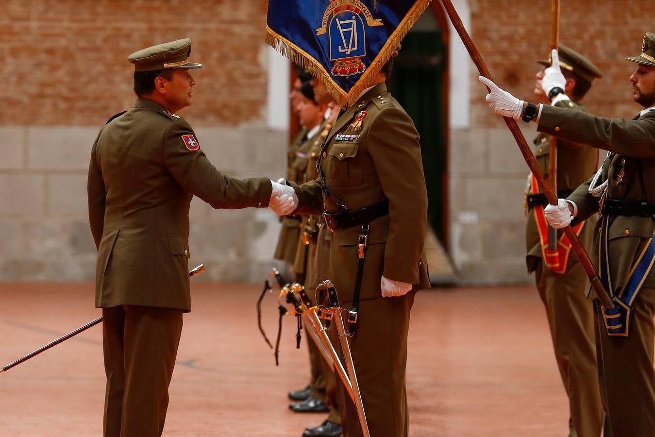 Inicio del curso en la Academia de Caballería de Valladolid
